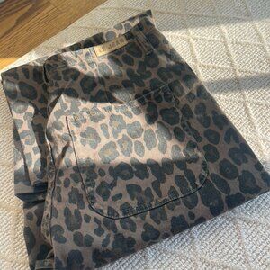 Le Jean Soft Utility Barrel Leg jean in Dark Leopard